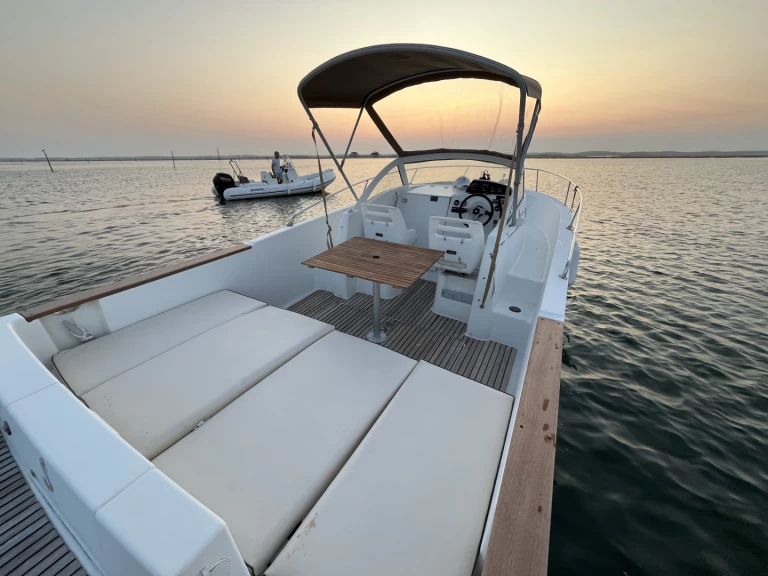 Motorboat for rent Arcachon at the best price