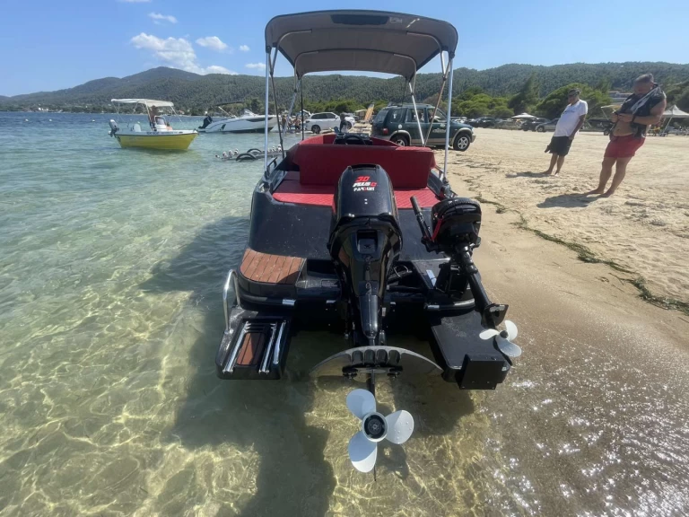 Boat rental Aquastar Aquastar 600 RIB in Vourvourou on Samboat