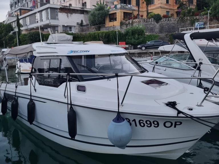 Rent a Jeanneau Merry Fisher 795 Opatija