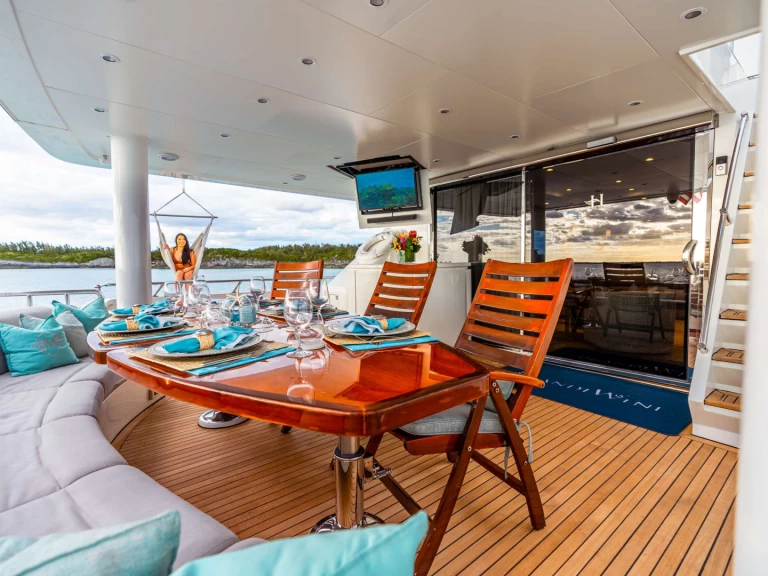 Hargrave BRANDI-WINE charter bareboat or captained in  Nassau