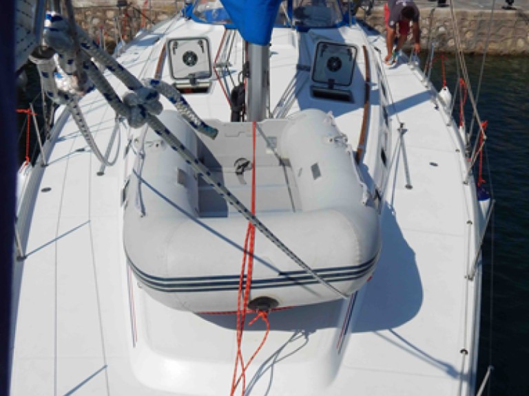 Bareboat Rental Sailboat Bénéteau with a boat licence