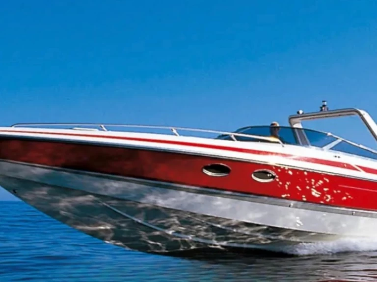 Motorboat rental with or without captain Sunseeker Saint-Tropez