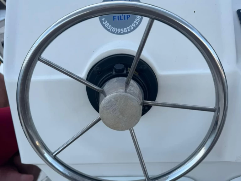 Bareboat Rental RIB Zar with a boat licence