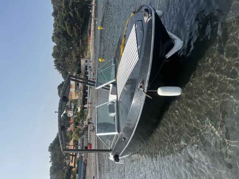 Boat rental Bayliner Bayliner 175 BR in La Seyne-sur-Mer on Samboat