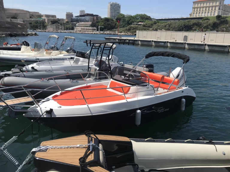 Motorboat rental in Six-Fours-les-Plages - Aquabat SPORT INFINITY 21