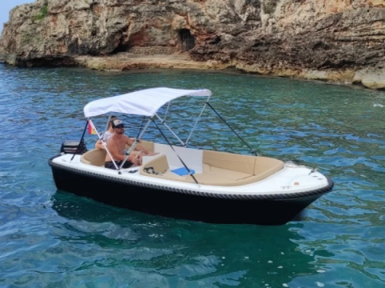 Boat rental Marion Classic 500 in Ciutadella de Menorca on Samboat