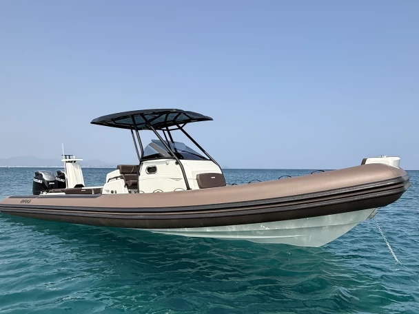 Rent a Brig Eagle 10 Saint-Tropez