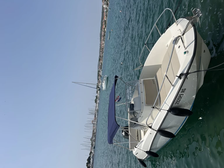 Motorboat for rent Rogoznica at the best price