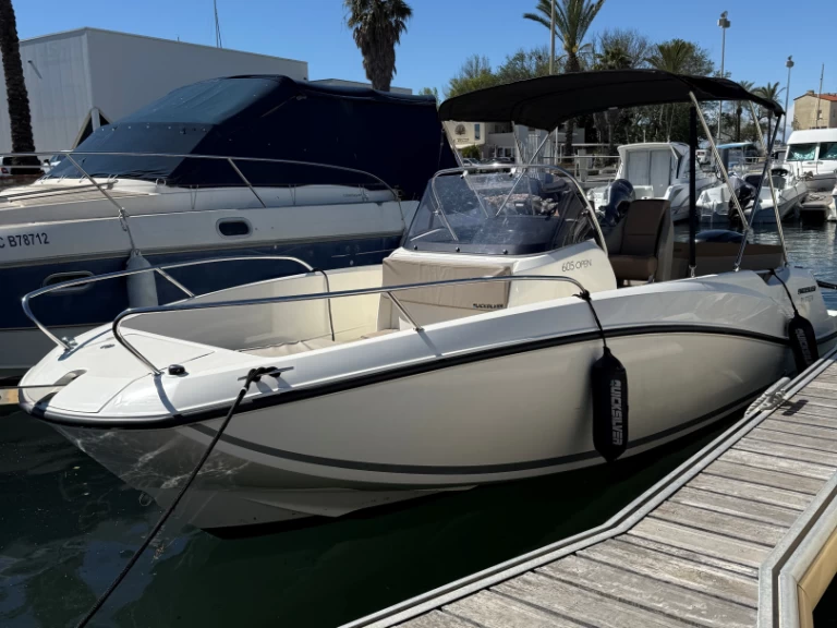 Motorboat rental in Saint-Cyprien - Quicksilver Activ 605 Open