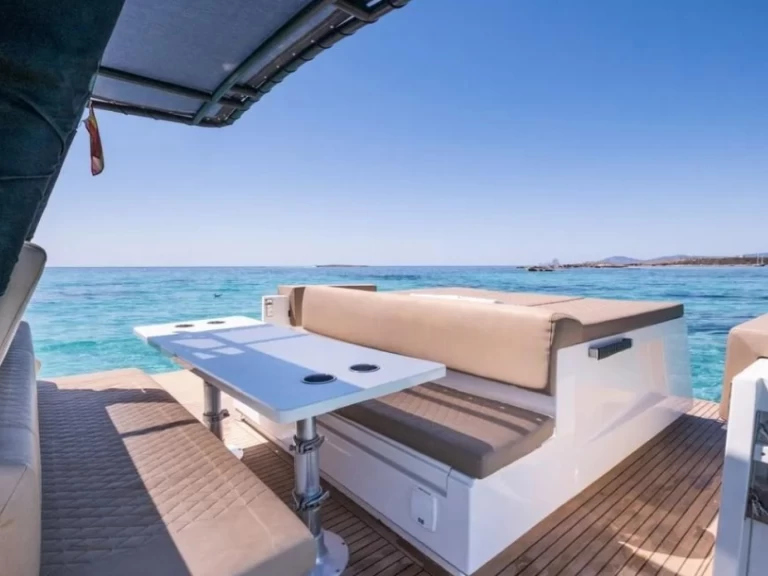 Motorboat for rent Ibiza Magna at the best price