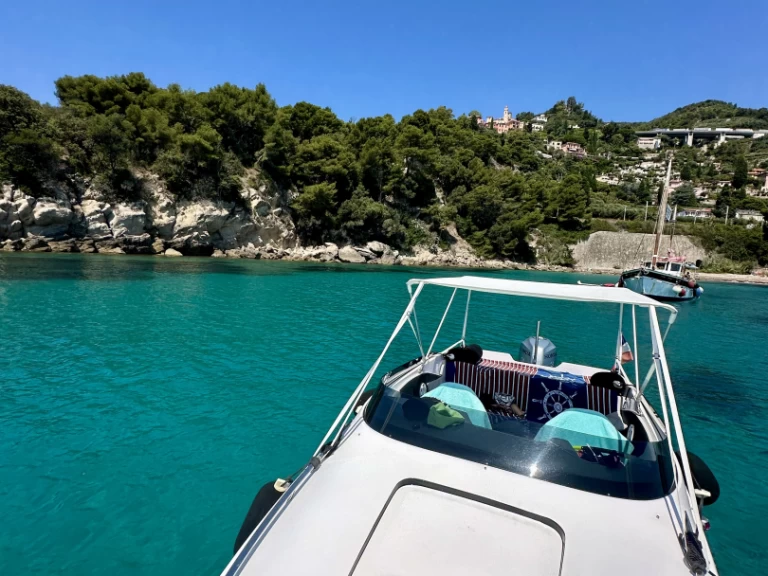 Motorboat rental with or without captain Tullio-Abbate Menton