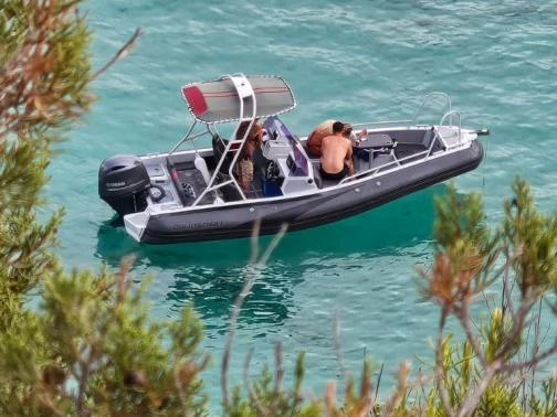 Rent a Aqua Spirit 585DC Sant Antoni de Portmany