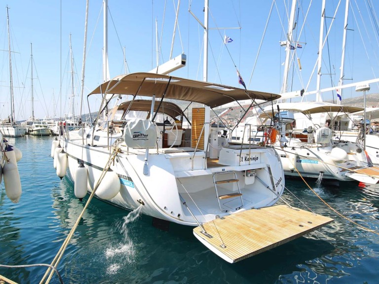 Bareboat Rental Sailboat Bavaria with a boat licence