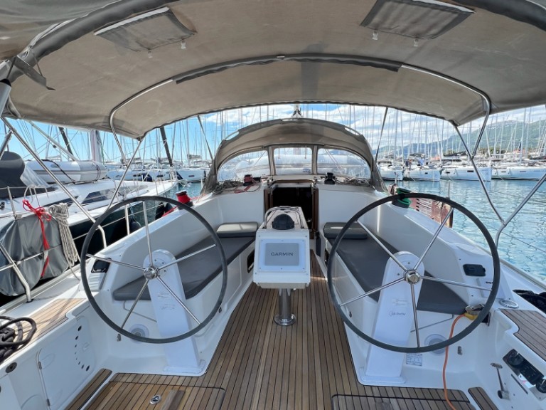 Sailboat rental with or without captain Bavaria Kaštela