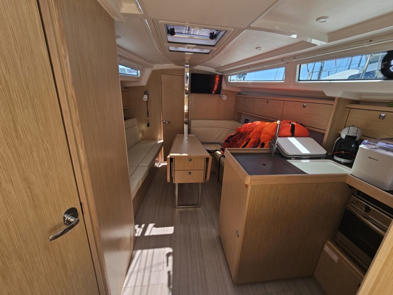 Sailboat rental with or without captain Bavaria Biograd na Moru