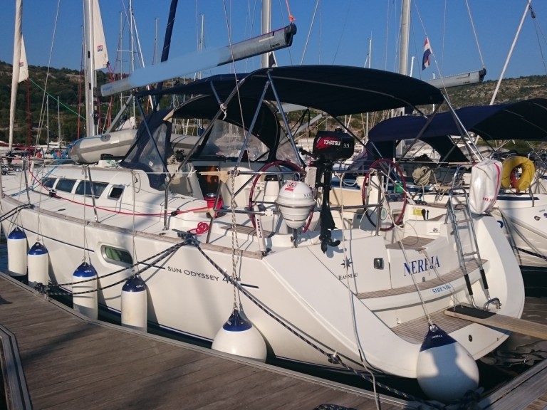Bareboat Rental Sailboat Jeanneau with a boat licence