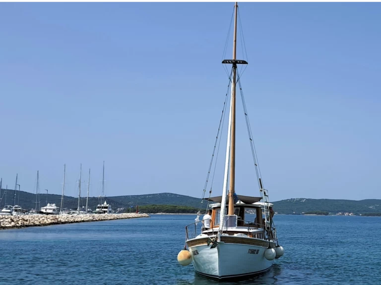 Motorboat rental in Biograd na Moru - Custom Made Leut
