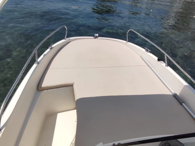 Motorboat for rent Sant Antoni de Portmany at the best price