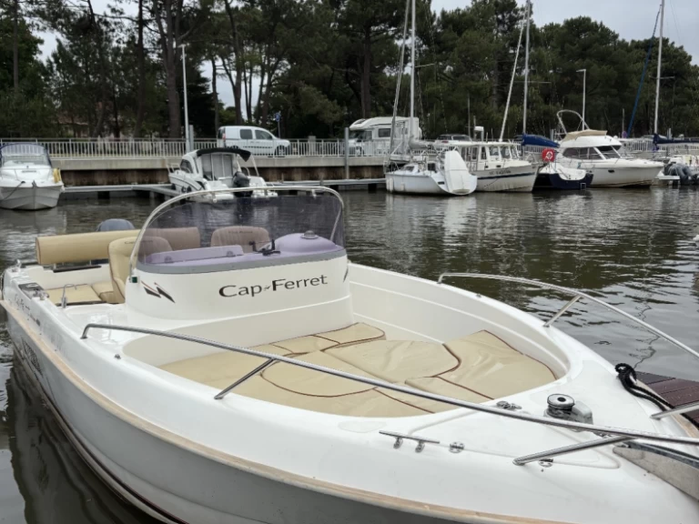 Rent a B2 Marine Cap Ferret 650 Open Grand Piquey