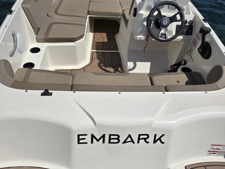 Quicksilver QS 475 AXESS in La Savina on SamBoat