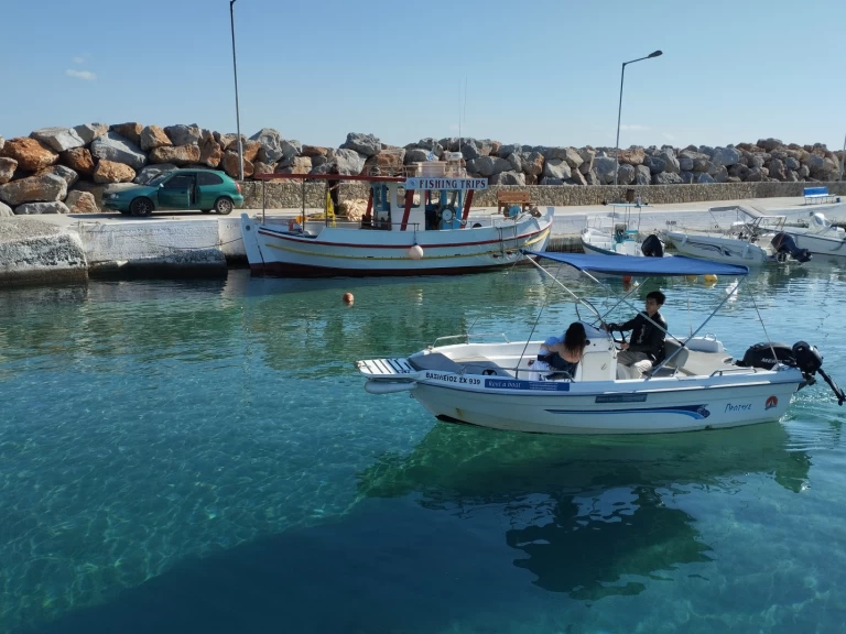 Motorboat rental with or without captain Proteus Kalyves