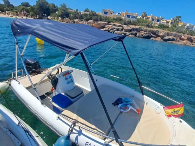 Motorboat for rent Sant Josep de sa Talaia at the best price