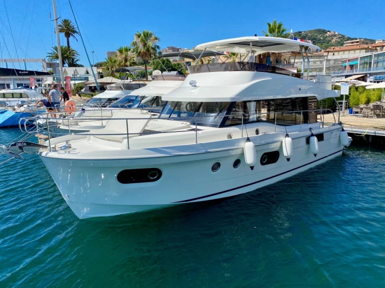 Rent a Bénéteau Swift Trawler 48 Ajaccio