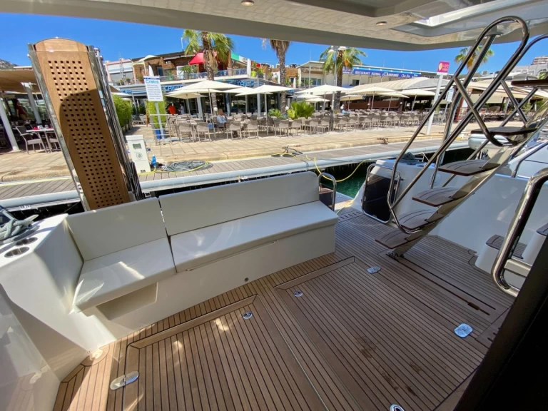 Yacht charter Ajaccio cheap Swift Trawler 48