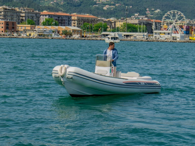 Selva-Marine Selva Marine 570 in La Spezia on SamBoat
