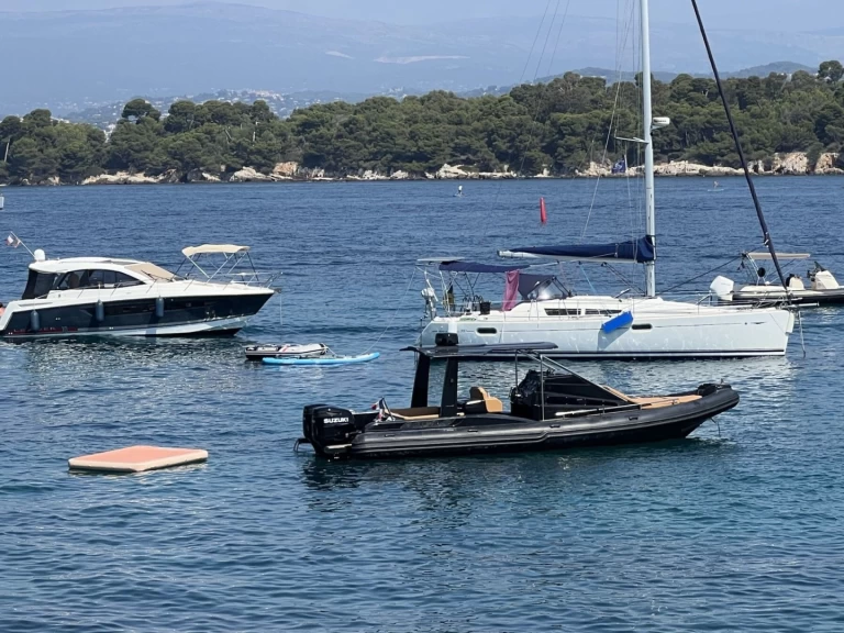 Rent a ONARCH SeaQuest 963 Cannes