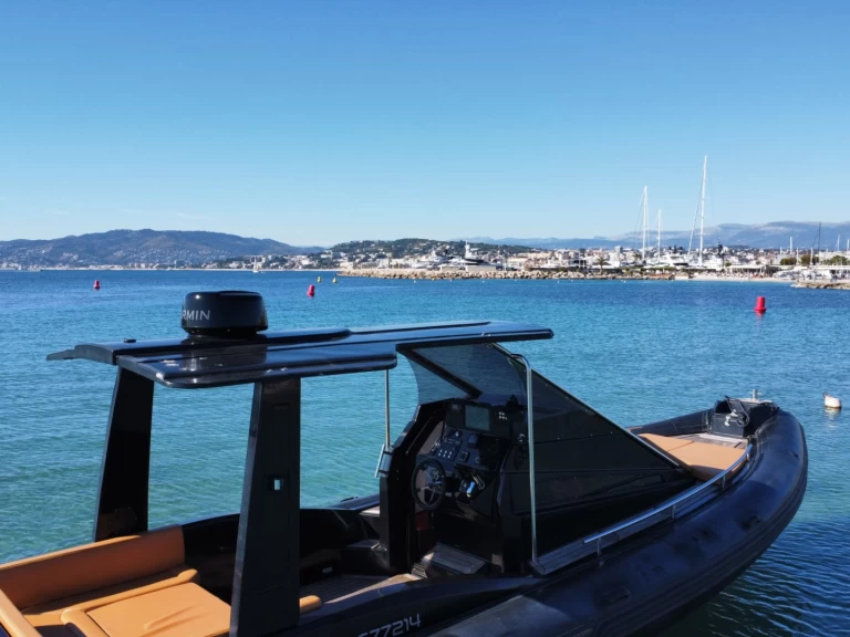 Boat rental ONARCH SeaQuest 963 in Cannes on Samboat