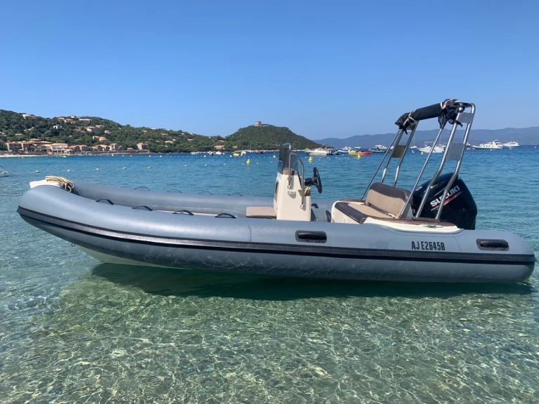 Bareboat Rental RIB Bsc with a boat licence