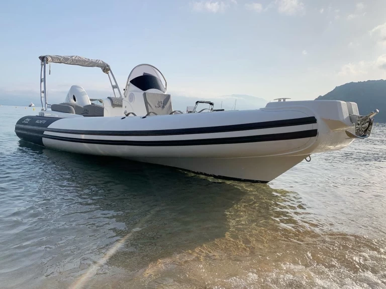 Rent a Fanale marine  FANALE 700 FALCHETTU Campomoro