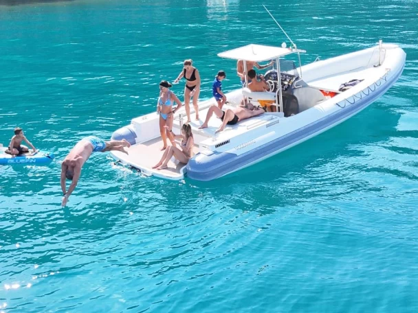 RIB for rent Lerici at the best price