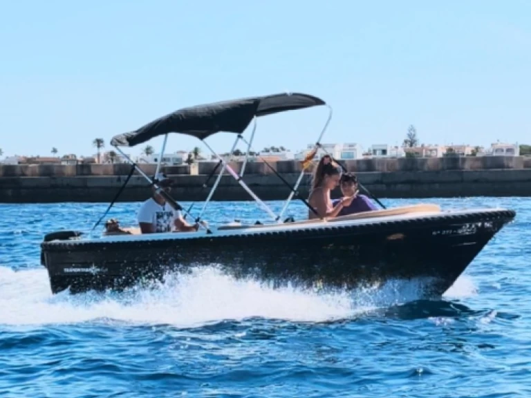 Marion 500 classic in Ciutadella de Menorca on SamBoat