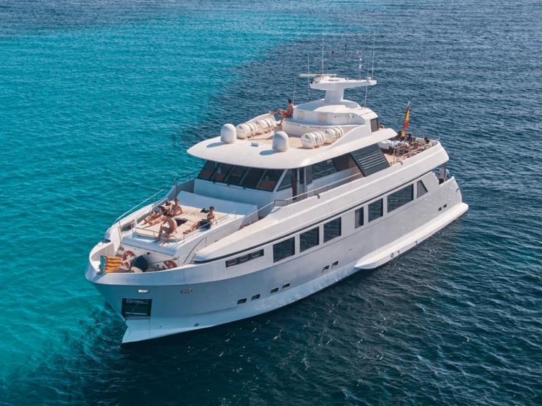 Luxury Yacht rental in Ibiza Town - Explorer 92