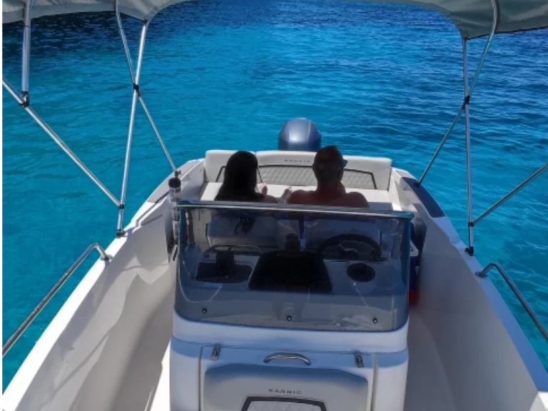 Motorboat rental in Port de Ciudadella - Karnic 1851
