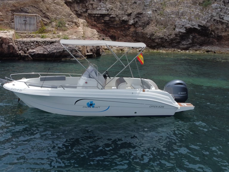 Yacht charter Ibiza Town cheap Pacific Craft 625 Open Trendy