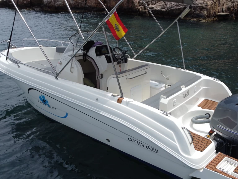Motorboat rental in Ibiza Town - Pacific Craft Pacific Craft 625 Open Trendy