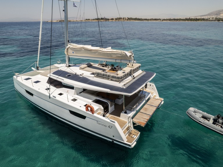 Boat rental Fountaine Pajot Tanna 47 Quintet in Alimos on Samboat