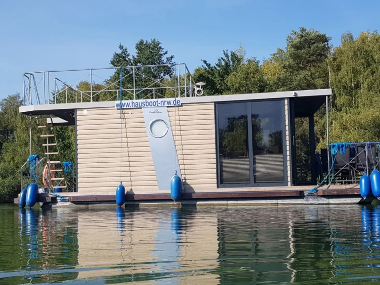 Houseboat rental in Buchholz - Rivo Campi 300