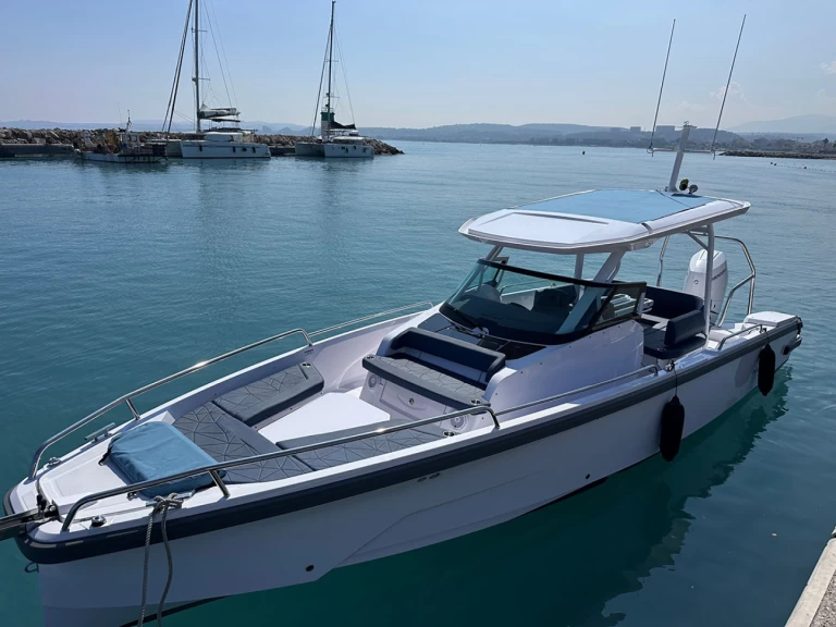 Rent a Axopar 29 Sun Top Saint-Laurent-du-Var