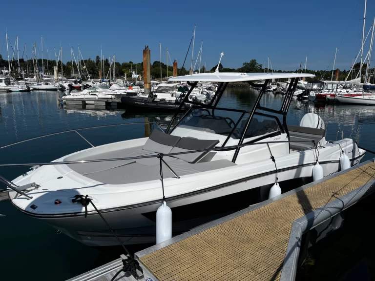 Motorboat for rent Port la Forêt at the best price