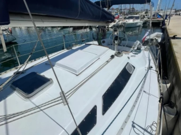 Rent a Visiers 35 Ibiza Town