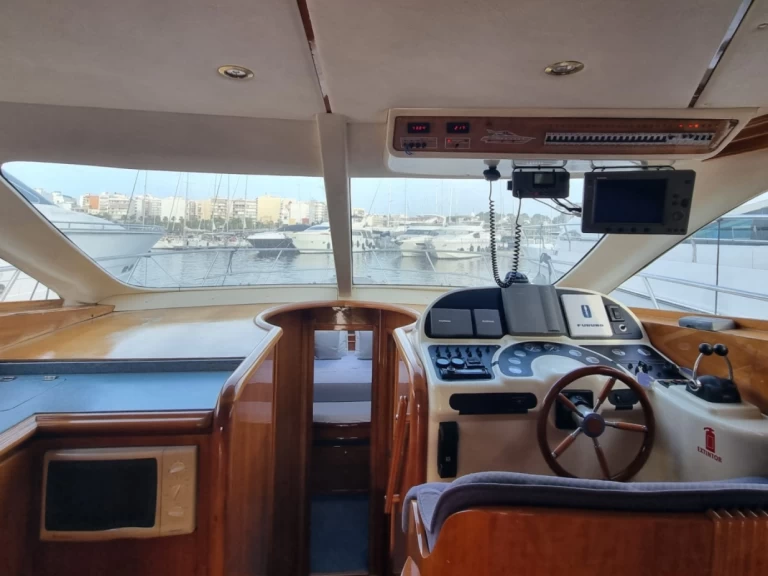 Motorboat for rent Palma de Mallorca at the best price