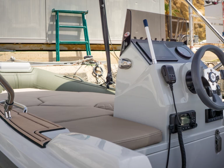 Italboats Stingher 380FR in Altea on SamBoat