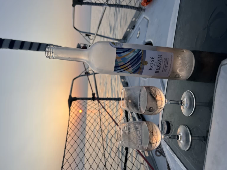 Sailboat rental with or without captain Jeanneau Le Cap d'Agde
