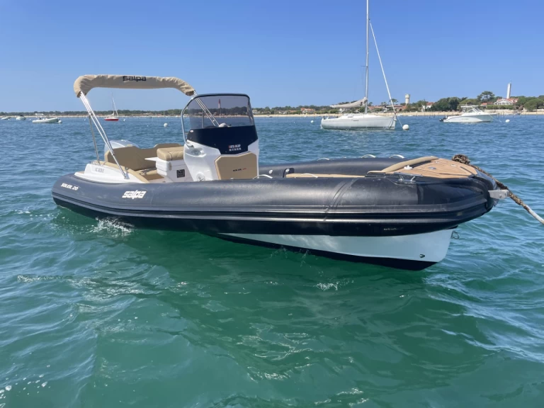 Boat rental Salpa Salpa Soleil 20 in Cap Ferret on Samboat