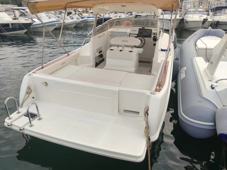 Motorboat rental in Baiae - Izzo gozzo