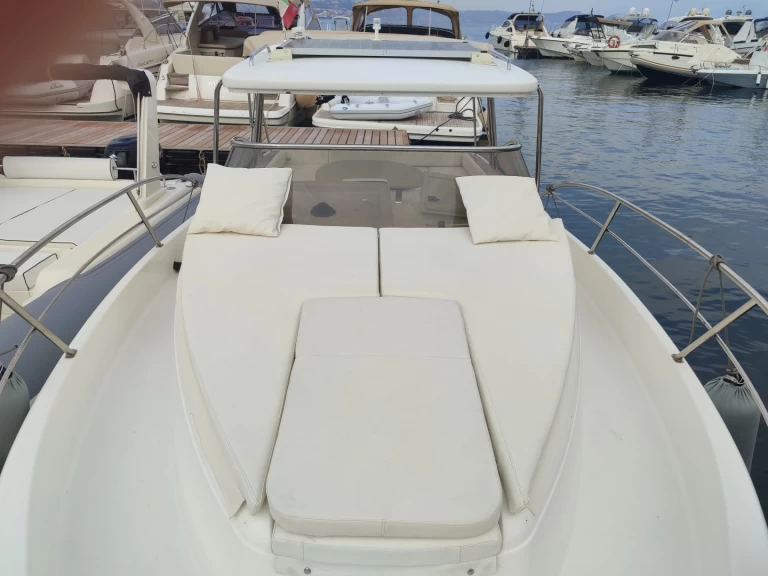 Motorboat for rent Baiae at the best price